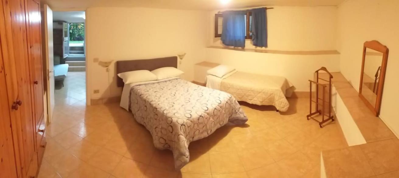 Garden Basement - Seminterrato Max 4 Ospiti - Fiumicino Vicino Aeroporto E Fiera公寓 外观 照片